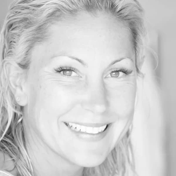 Dr Victoria Syddall
